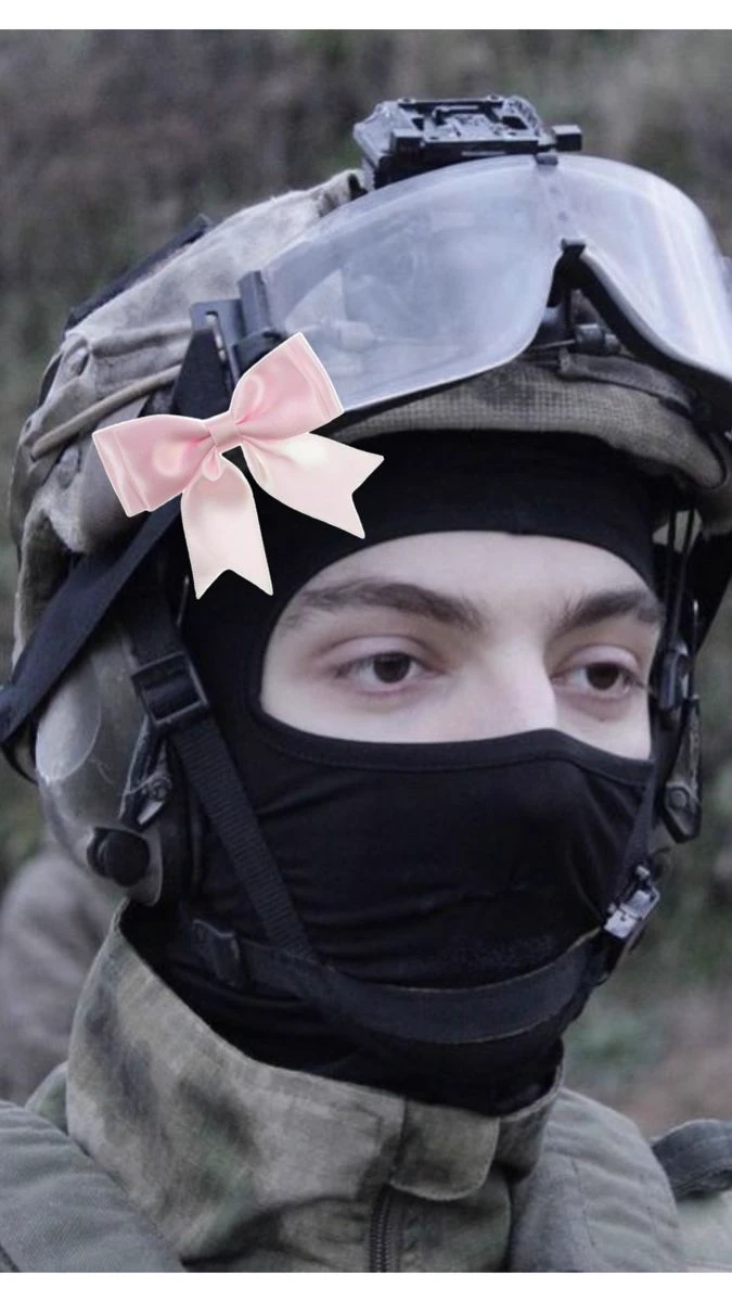 Nikita/715 thumbnail