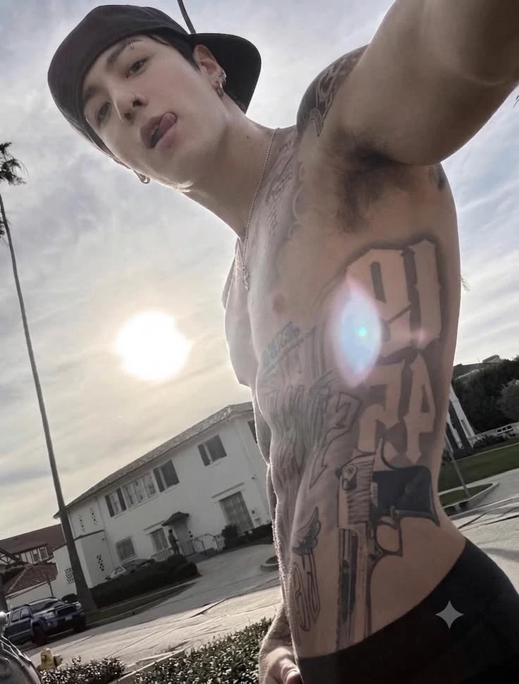 Jeon Jungkook thumbnail