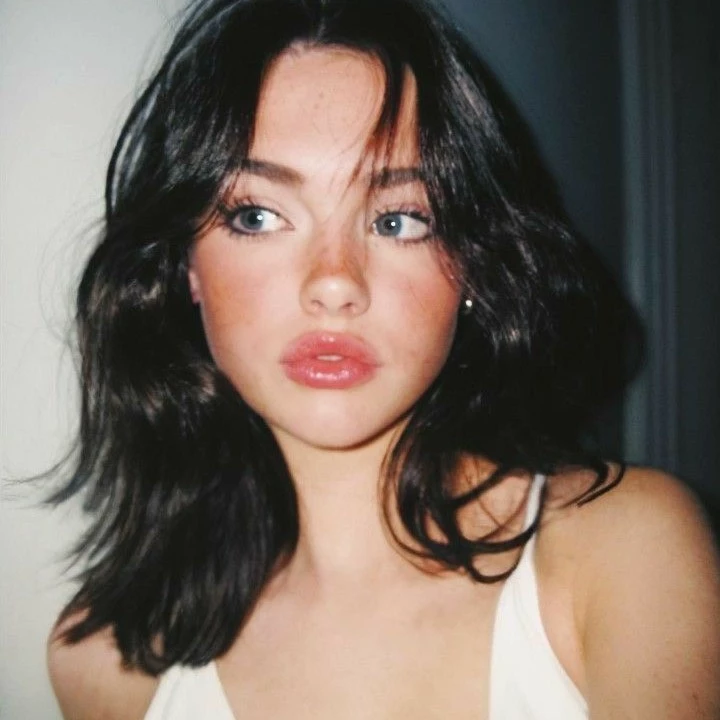 Victoria Darios Louis Dante