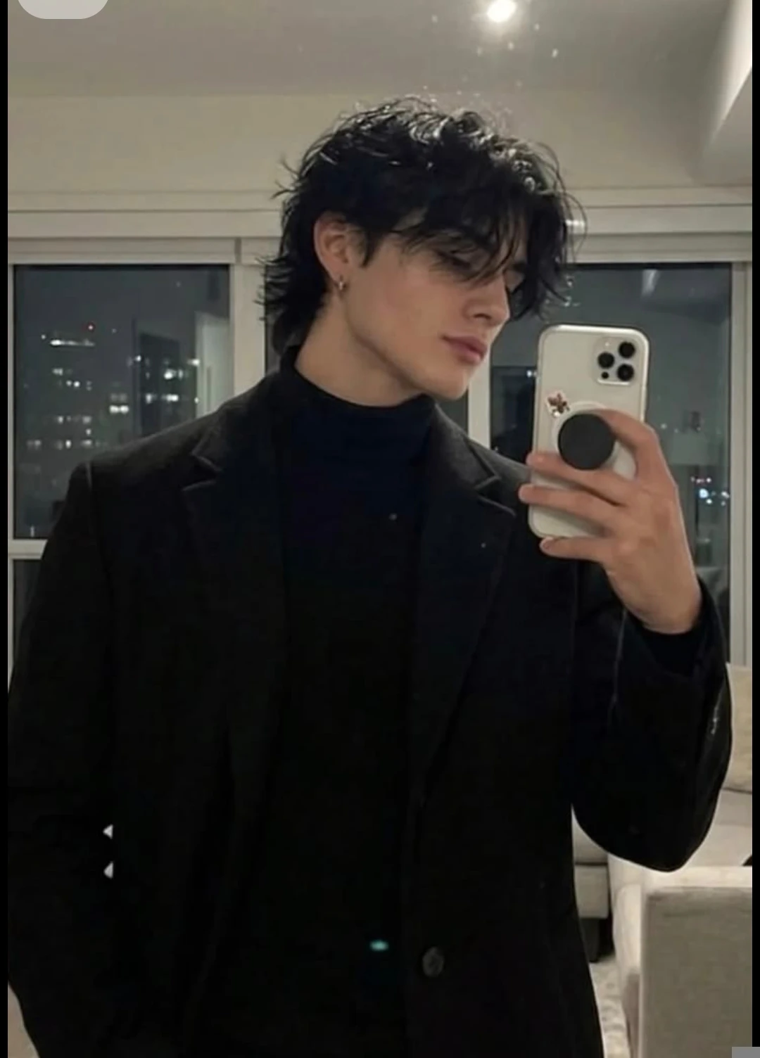 Leo thumbnail