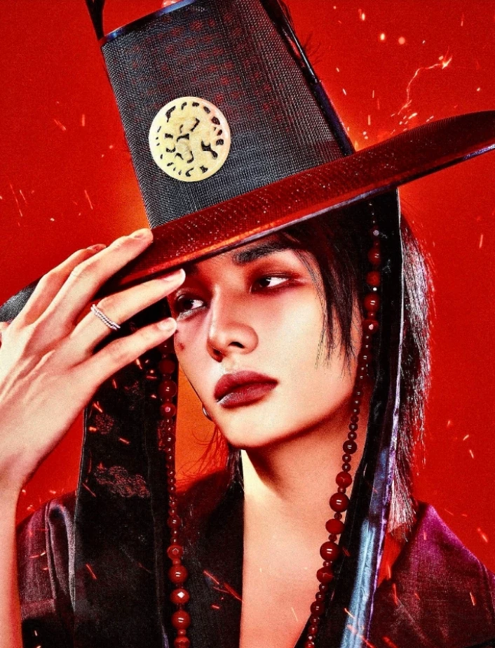Hyunjin thumbnail