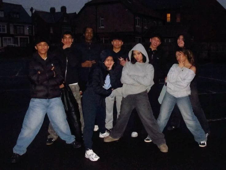 Friend group thumbnail