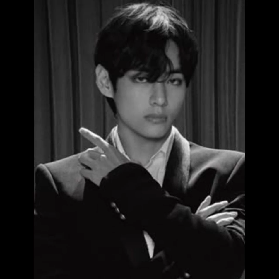 Kim Taehyung thumbnail