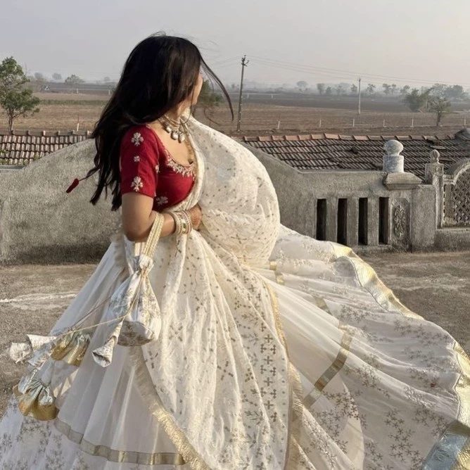 Anshika