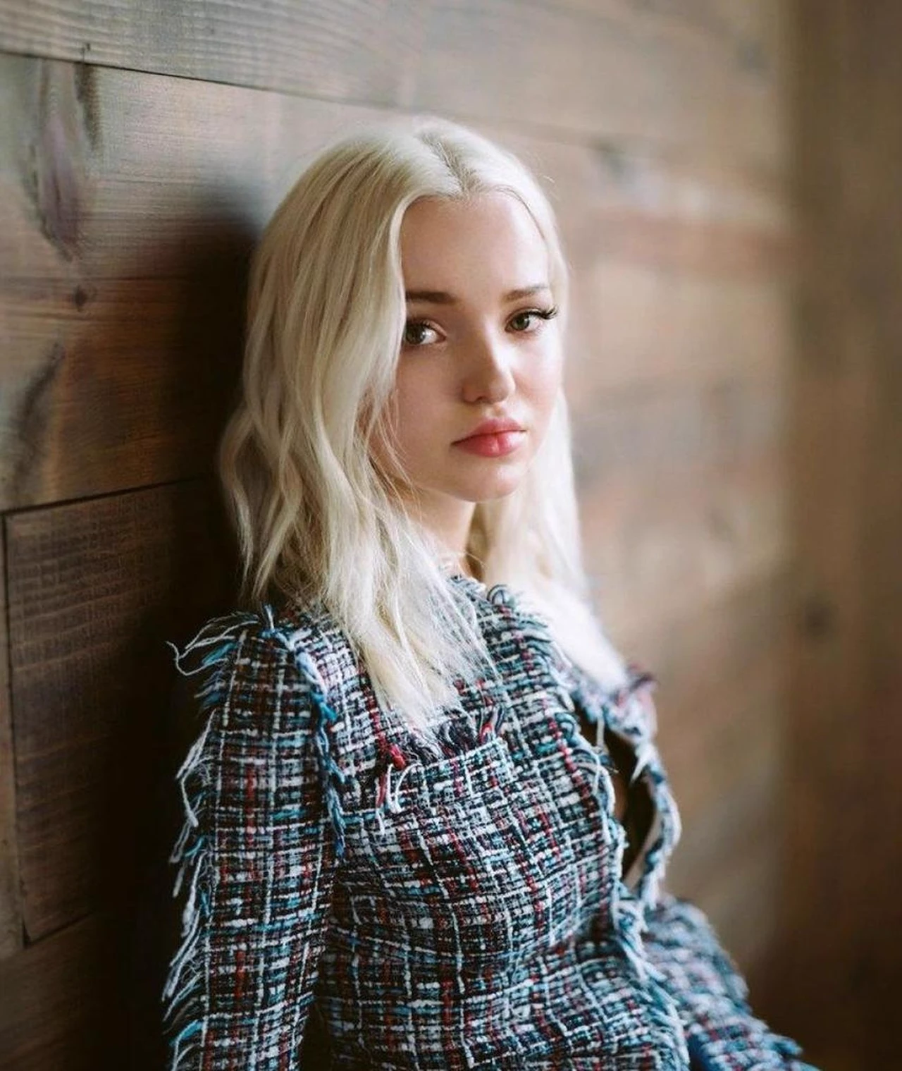 Dove Cameron thumbnail
