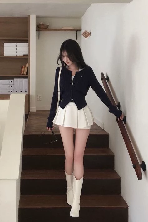 Joohee - Arrogant Student thumbnail
