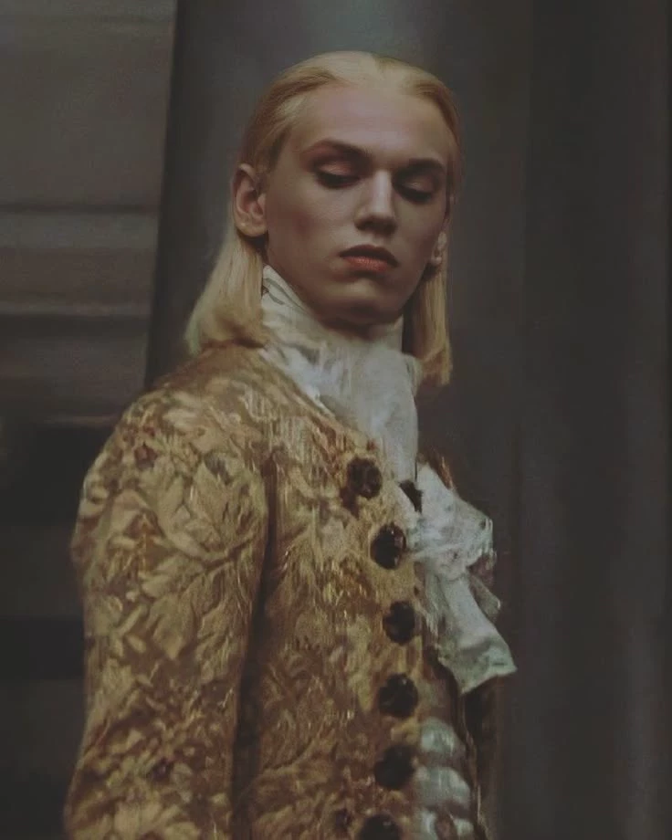 Caius Volturi thumbnail