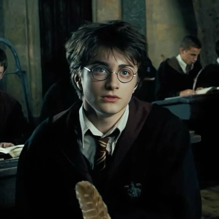 Harry Potter  thumbnail