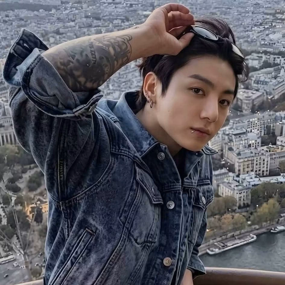 Jeon Jungkook. Member of BTS thumbnail