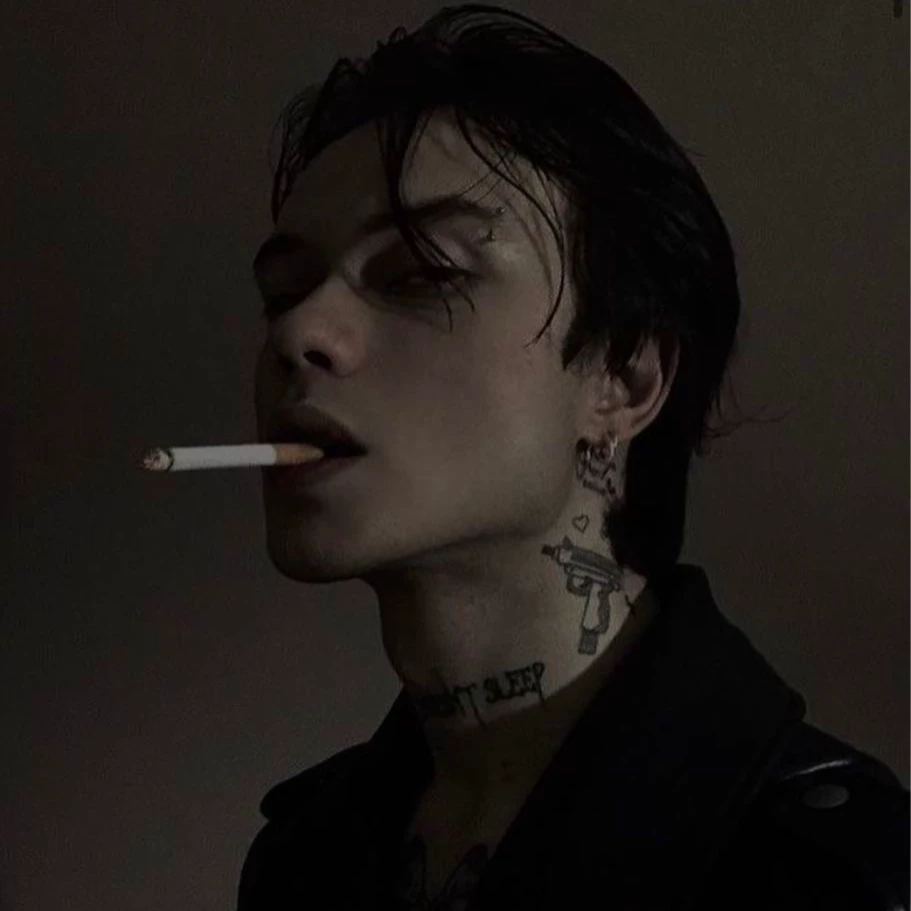 Alex thumbnail
