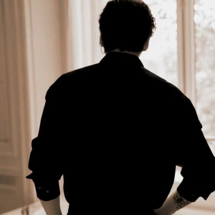 CEO husband thumbnail