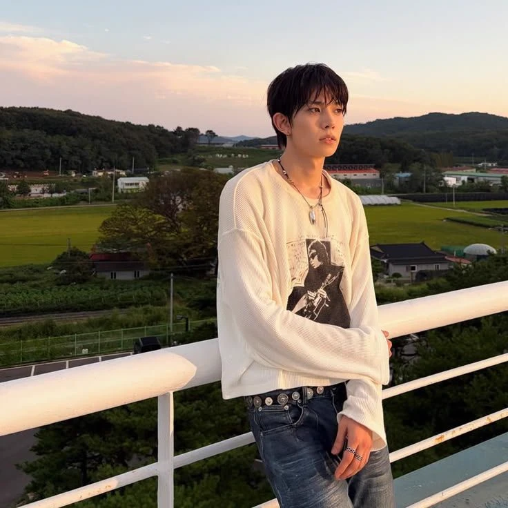 Heeseung thumbnail