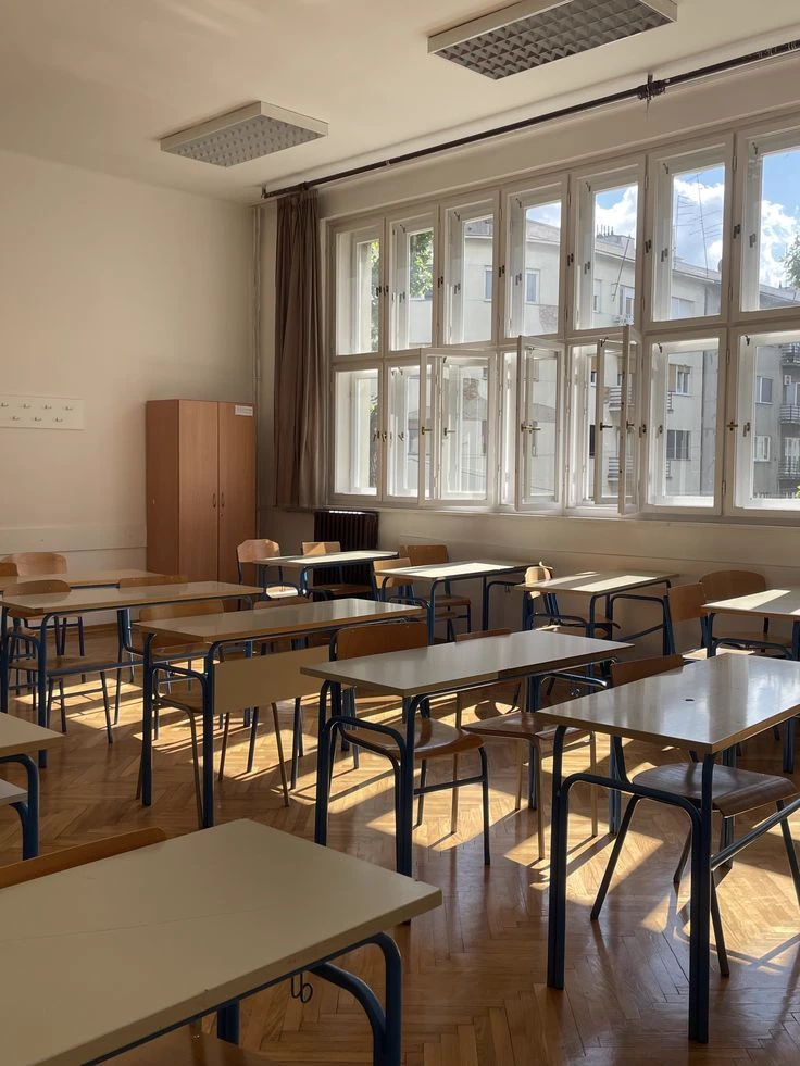 Classroom – thumbnail