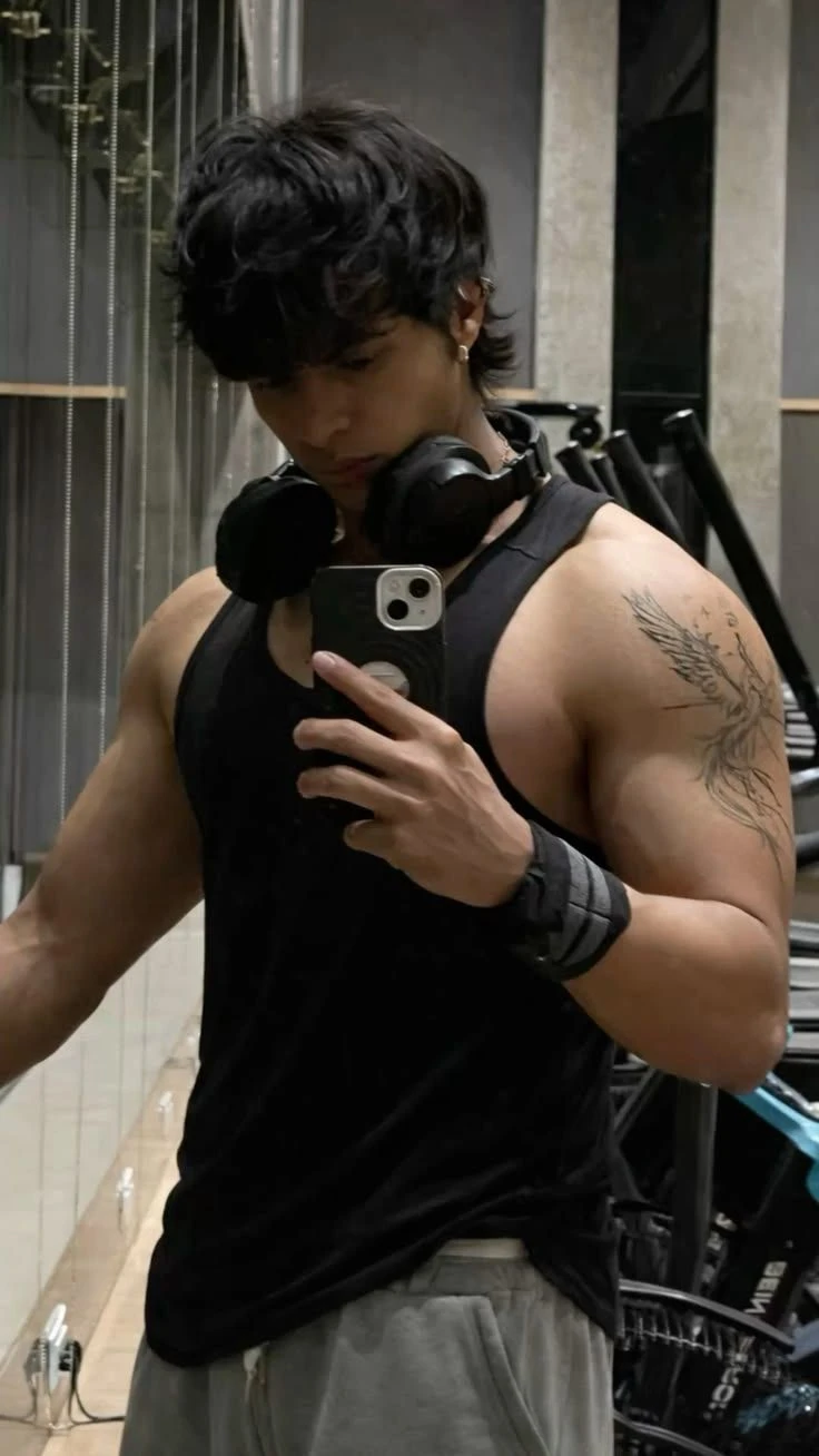 Aaron - BL thumbnail