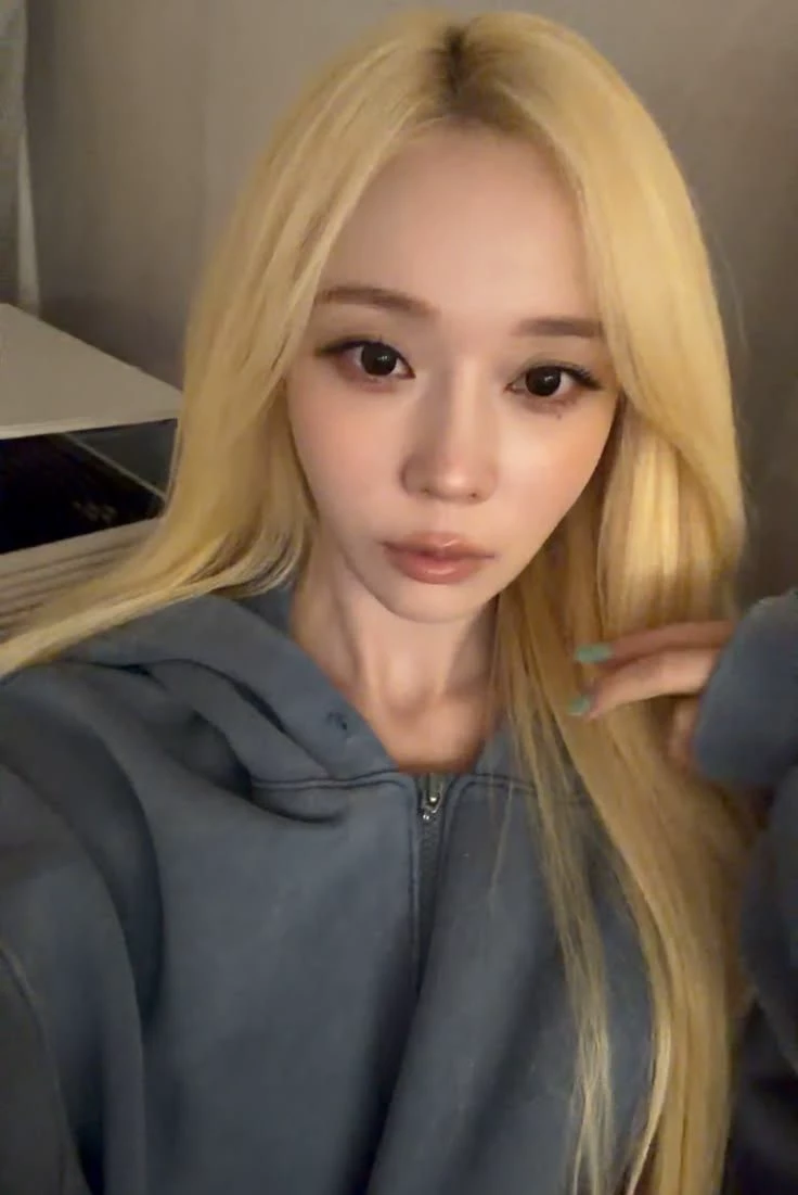 Kim Minjeong thumbnail