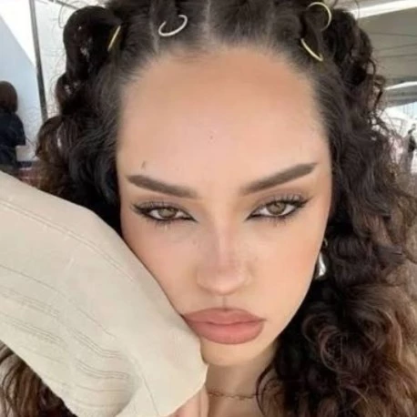 Daniela 