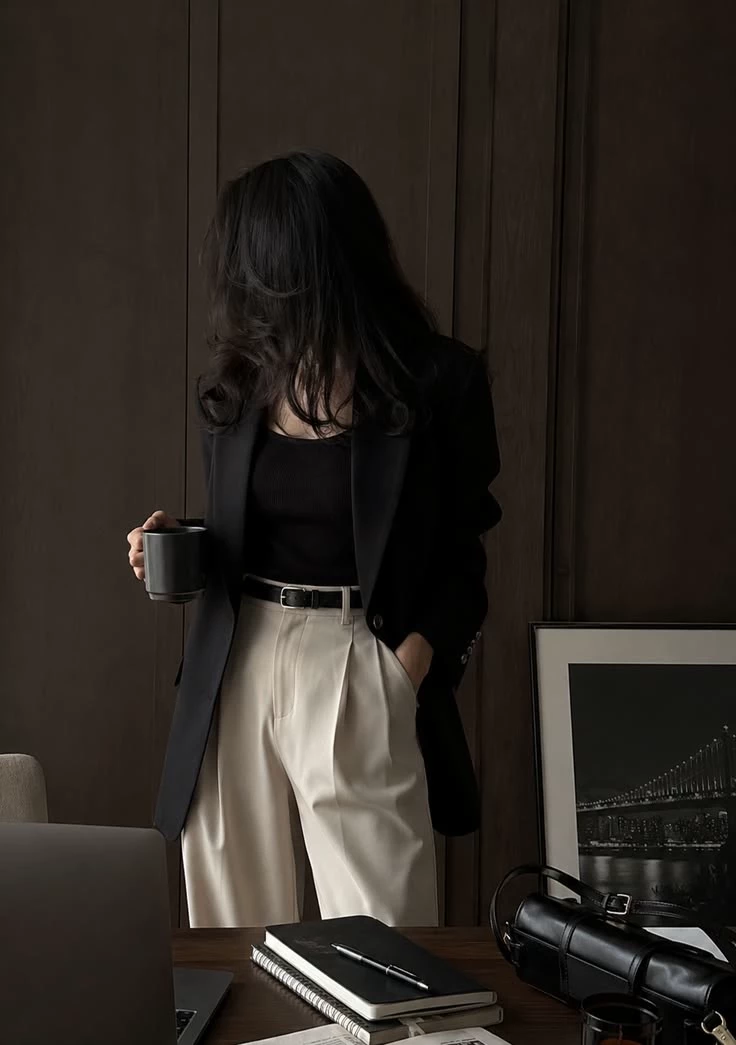 Ana estrovan (GL woman with woman) thumbnail