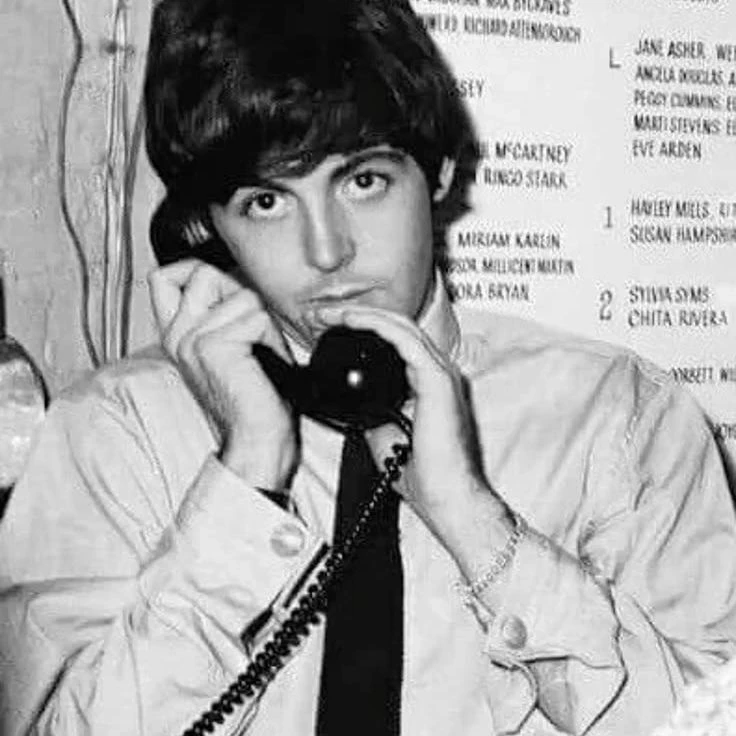 Paul McCartney thumbnail