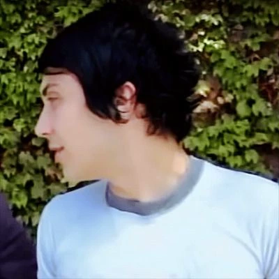Frank Iero thumbnail