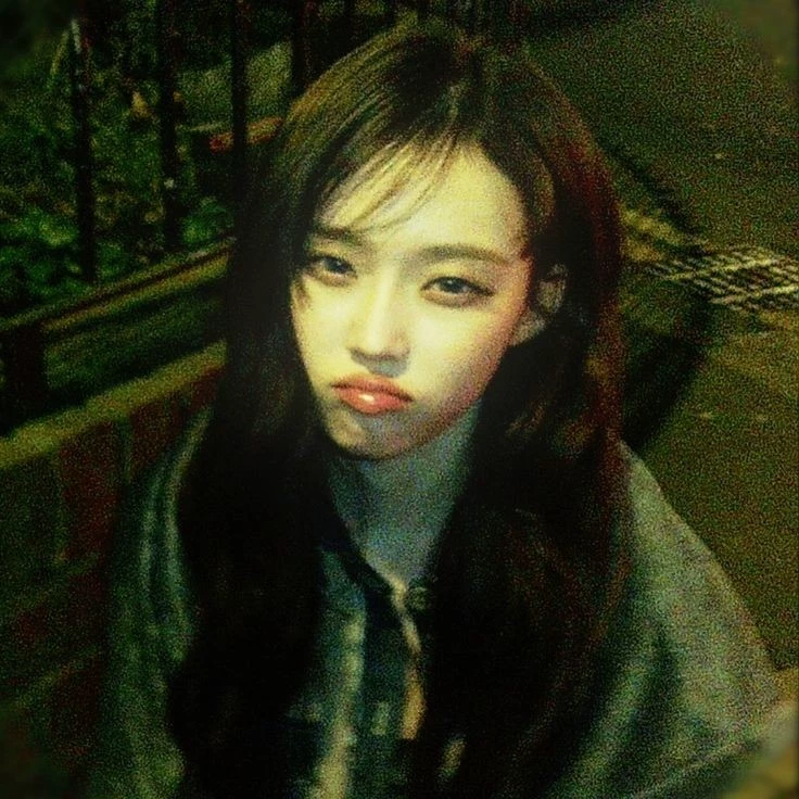 Kim Minjeong thumbnail