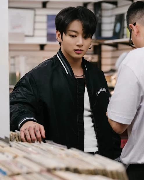 Crush Jungkook  thumbnail