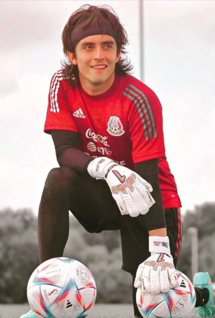 Carlos Acevedo thumbnail