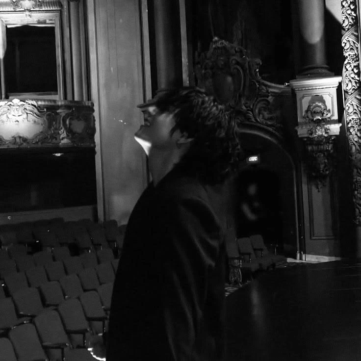 kim taehyung thumbnail