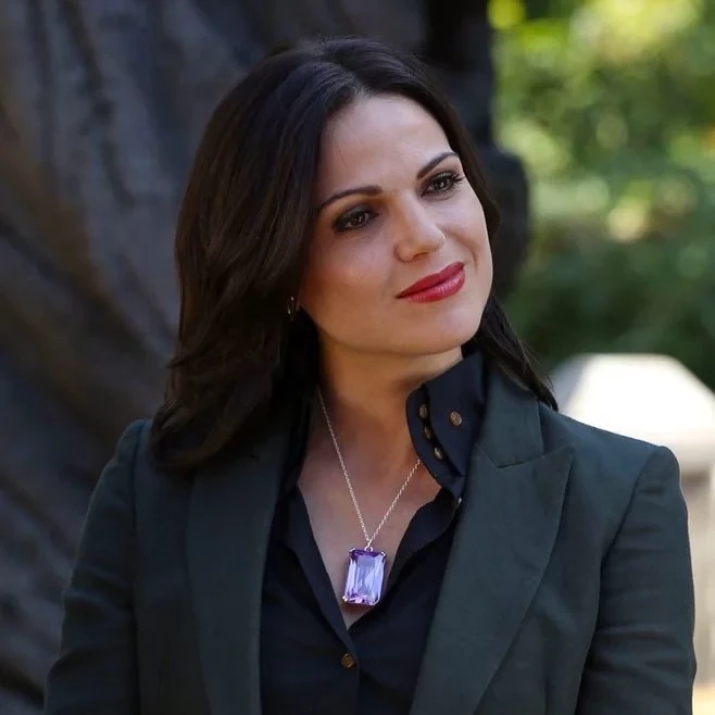 Regina Mills thumbnail