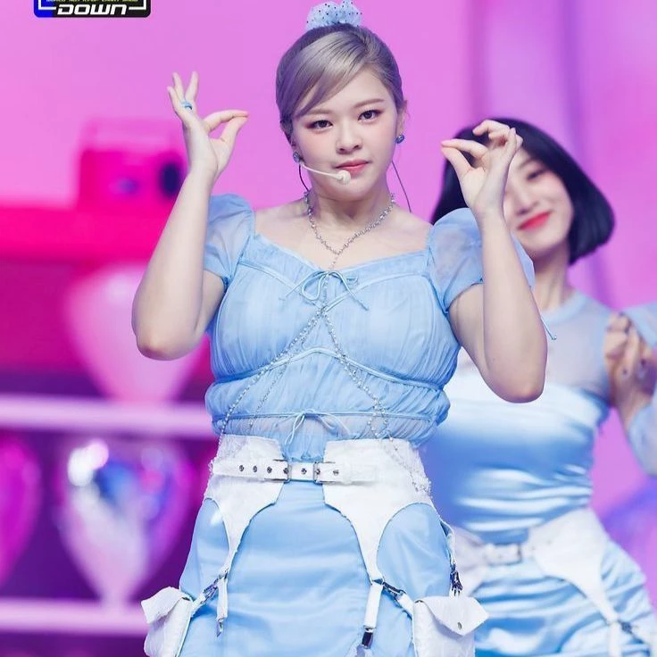 Jeongyeon thumbnail