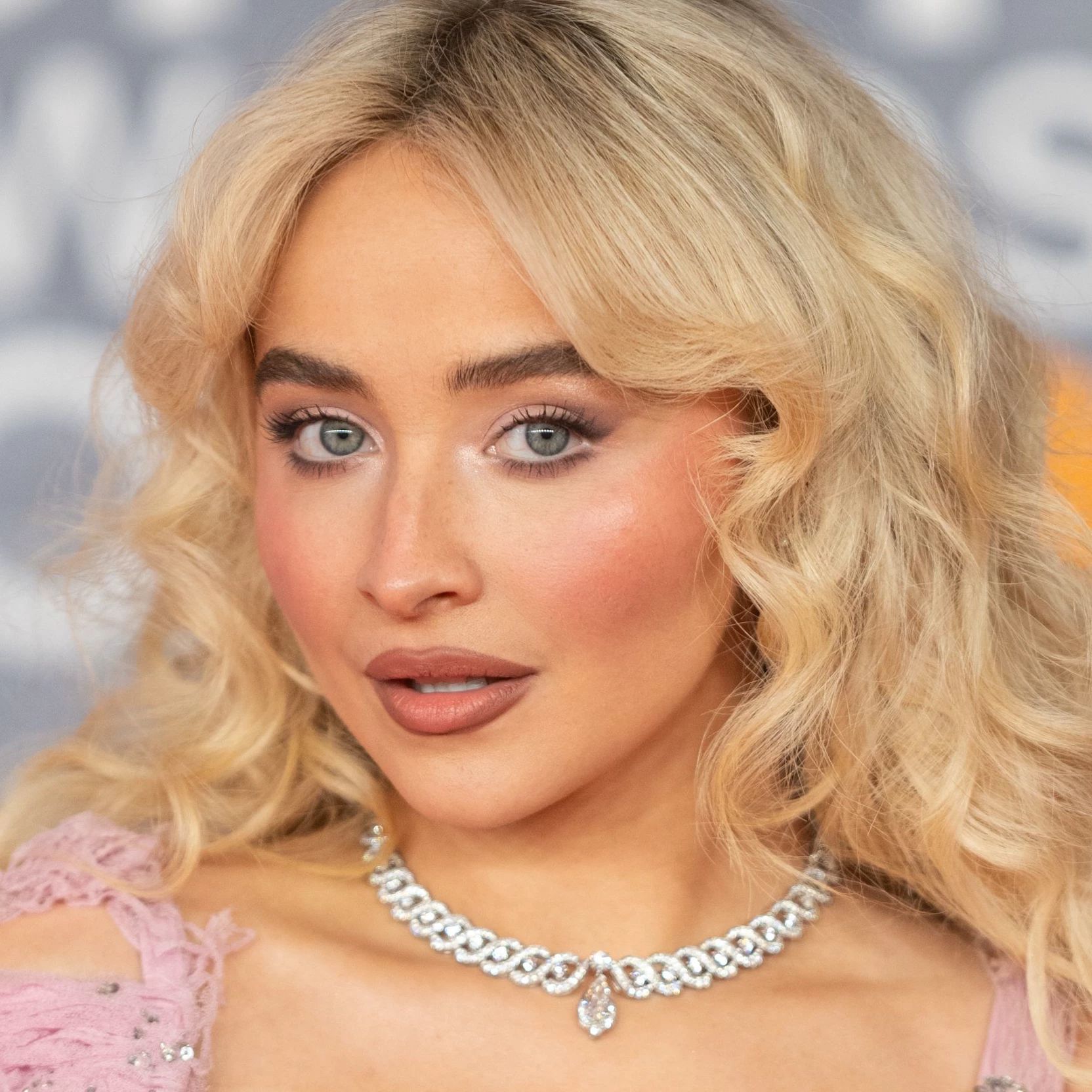 Sabrina Carpenter thumbnail