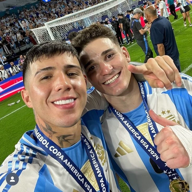 —Julian y Enzo thumbnail