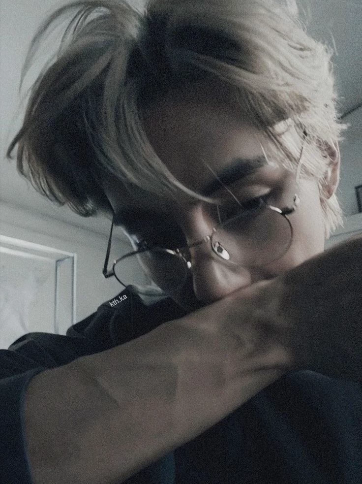 Professor Taehyung thumbnail
