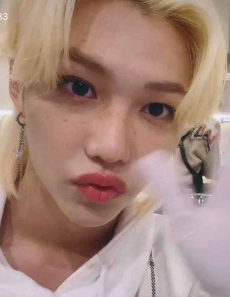 𝐹𝐸𝐿𝐼𝒳ღ thumbnail