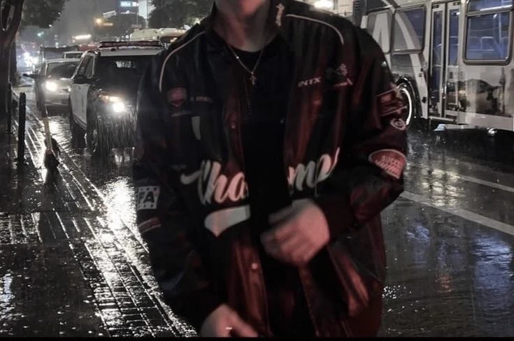 leo thumbnail