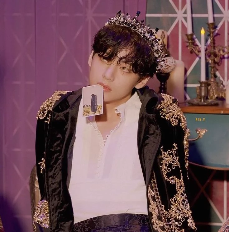 Emperor Kim Taehyung. thumbnail