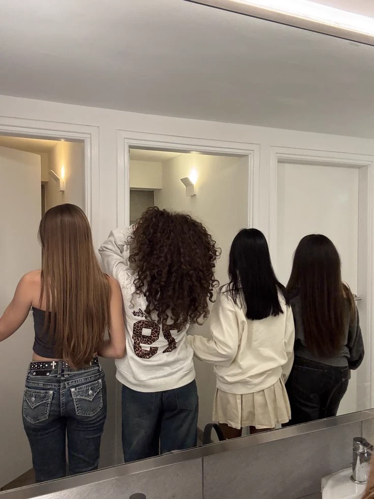 Three crazy girls thumbnail