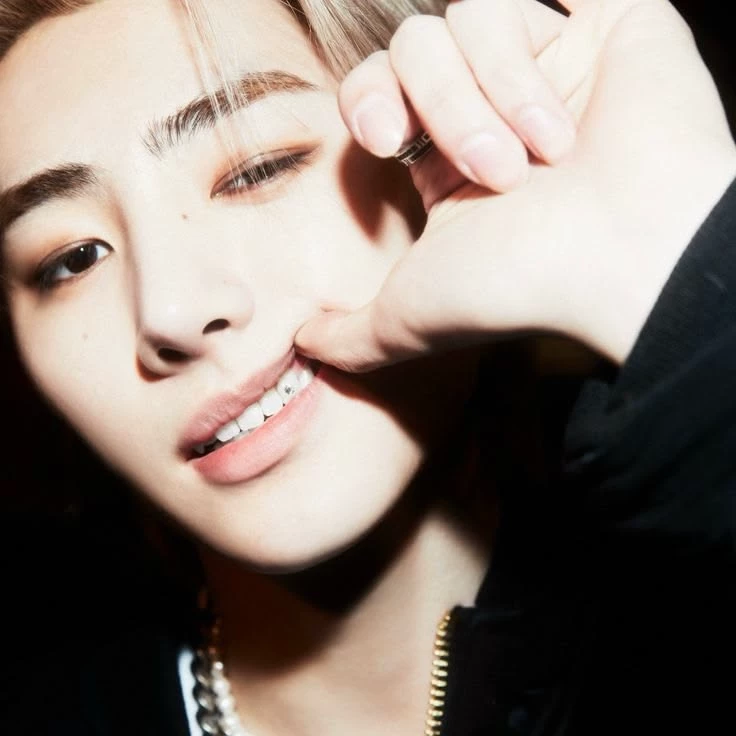 sunghoon thumbnail