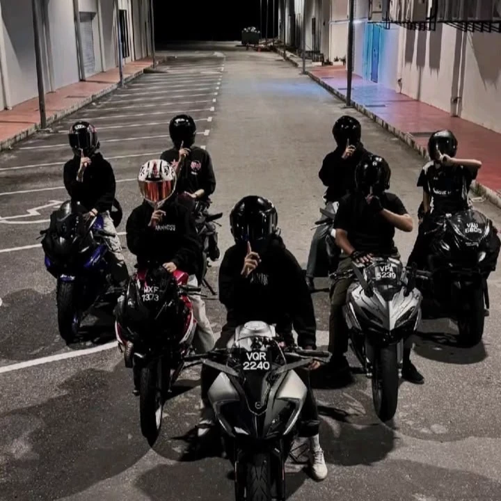 biker friend group thumbnail
