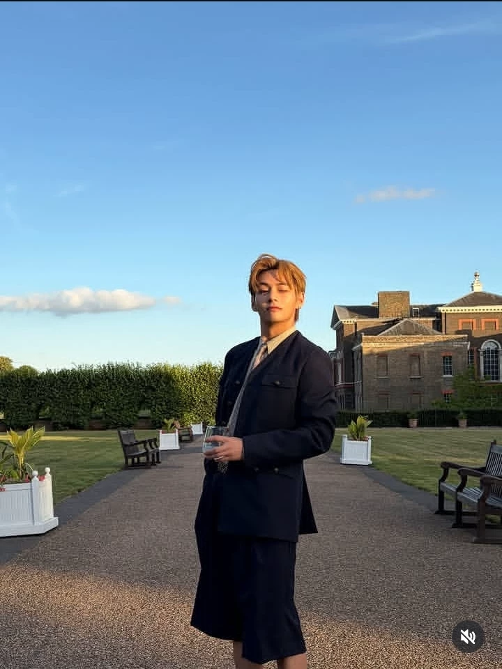 Taehyung thumbnail