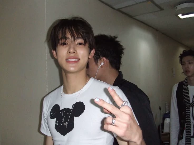 Eom Seonghyeon thumbnail
