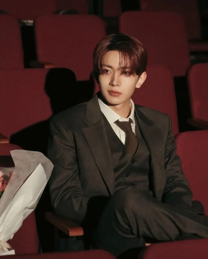 Lee Heeseung thumbnail