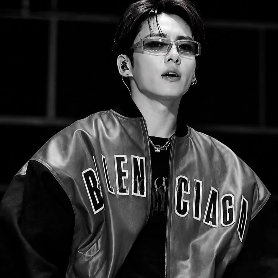 Jeon Jungkook thumbnail