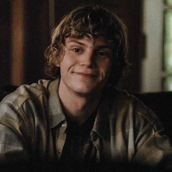 Tate Langdon (Evan Peters) thumbnail