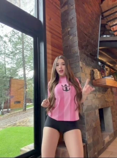 Emma thumbnail