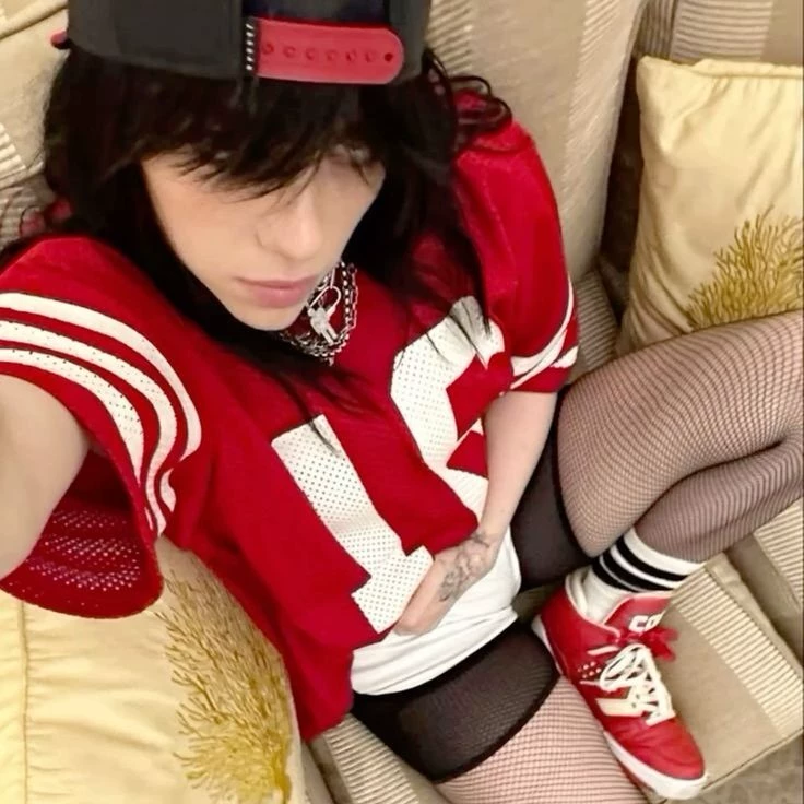 Lily thumbnail