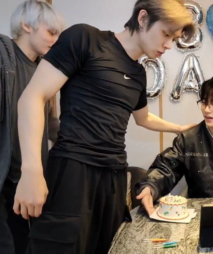 Yeonjun thumbnail