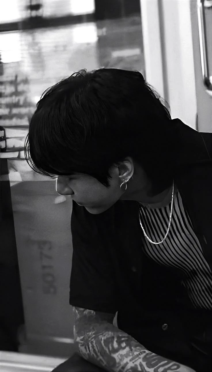 Jungkook king of the mafia thumbnail
