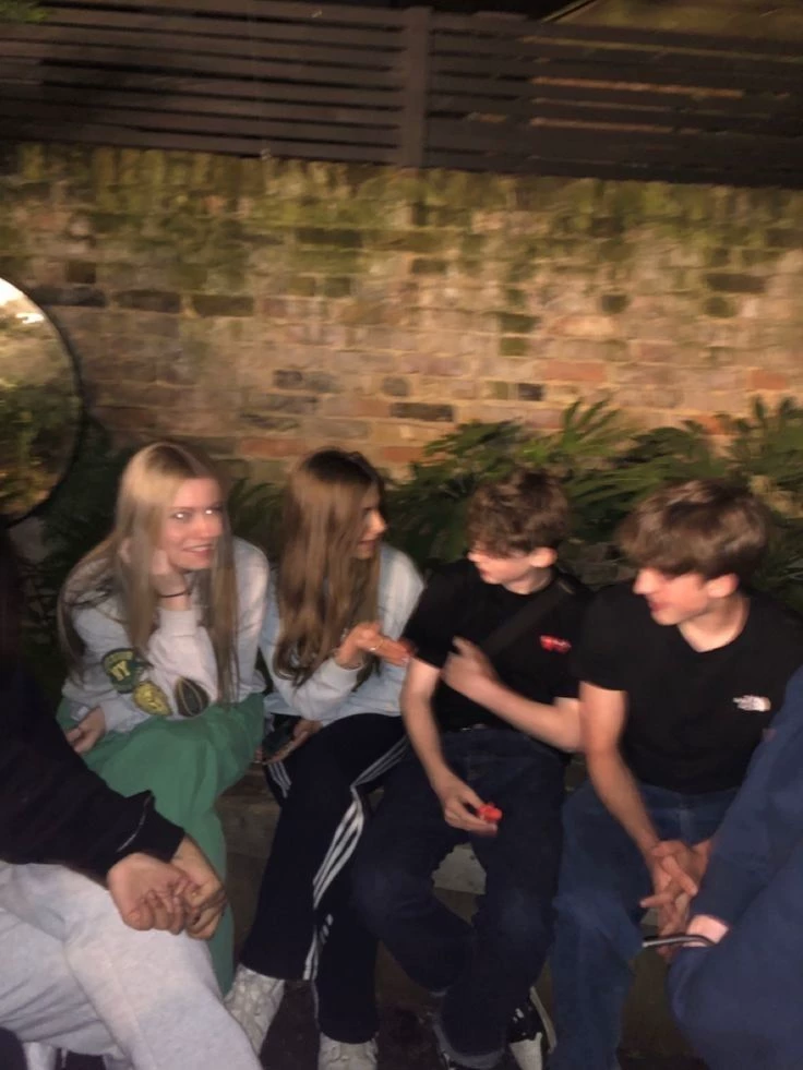friend group thumbnail