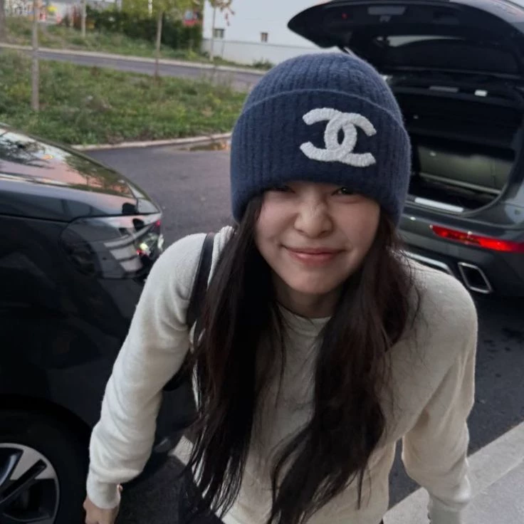Jennie Kim thumbnail