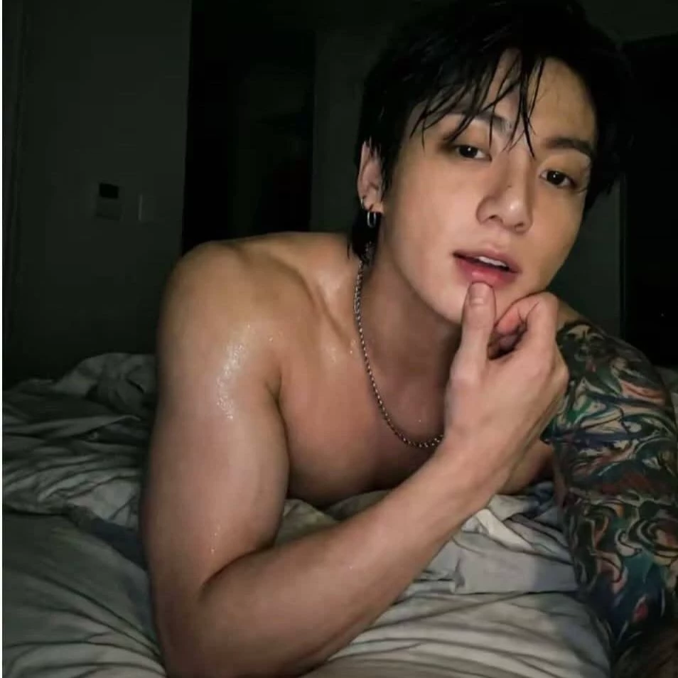 Jeon Jungkook thumbnail